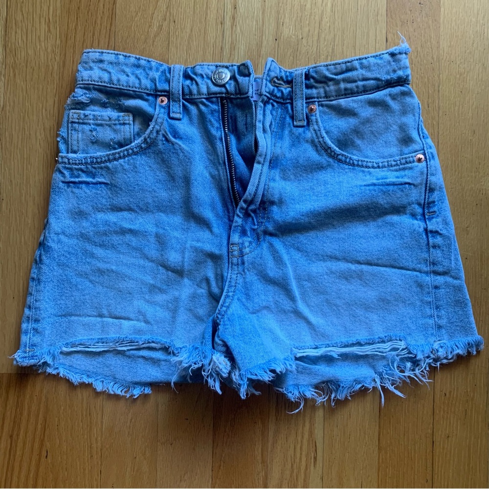 Zara Jean shorts // Sz 4